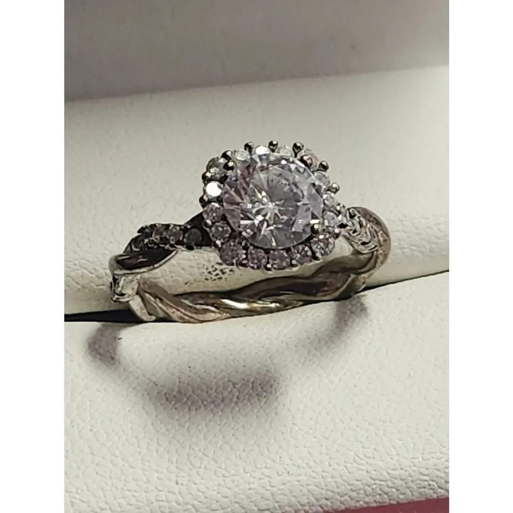 Sterling Silver Halo Twist Ring with Clear Center Stone CZ Size 7